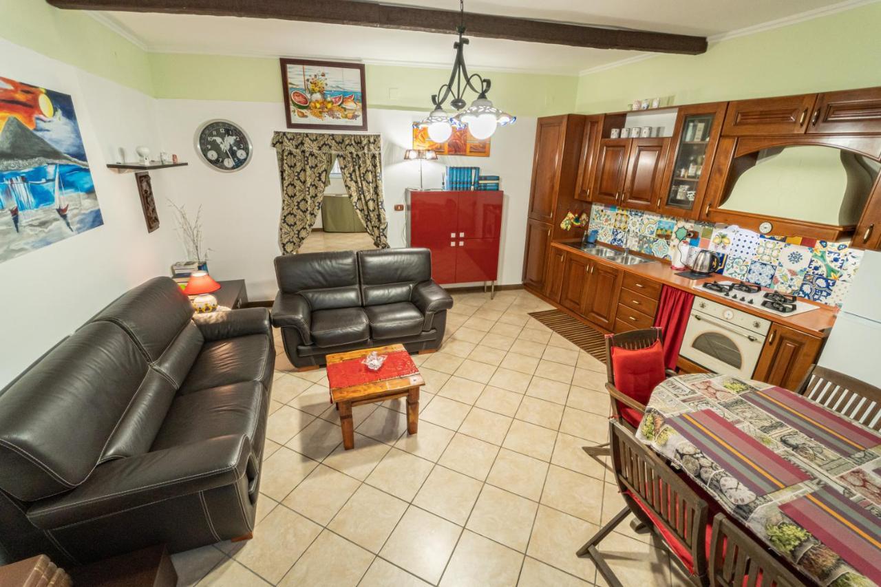 Casarella Chiara Apartman Nápoly Kültér fotó